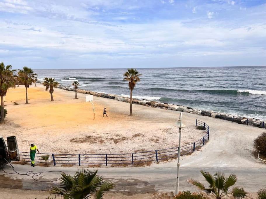 Benalmadena Costa Malaga Apartamento Muy Acogedor Con Vistas Al Mar Terraza Gigante Para Verano E Invierno Parking Экстерьер фото